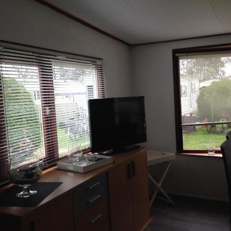 Zp 666 - Camping De Zandput Villa เฟราเวนโปลเดอร์ ภายนอก รูปภาพ